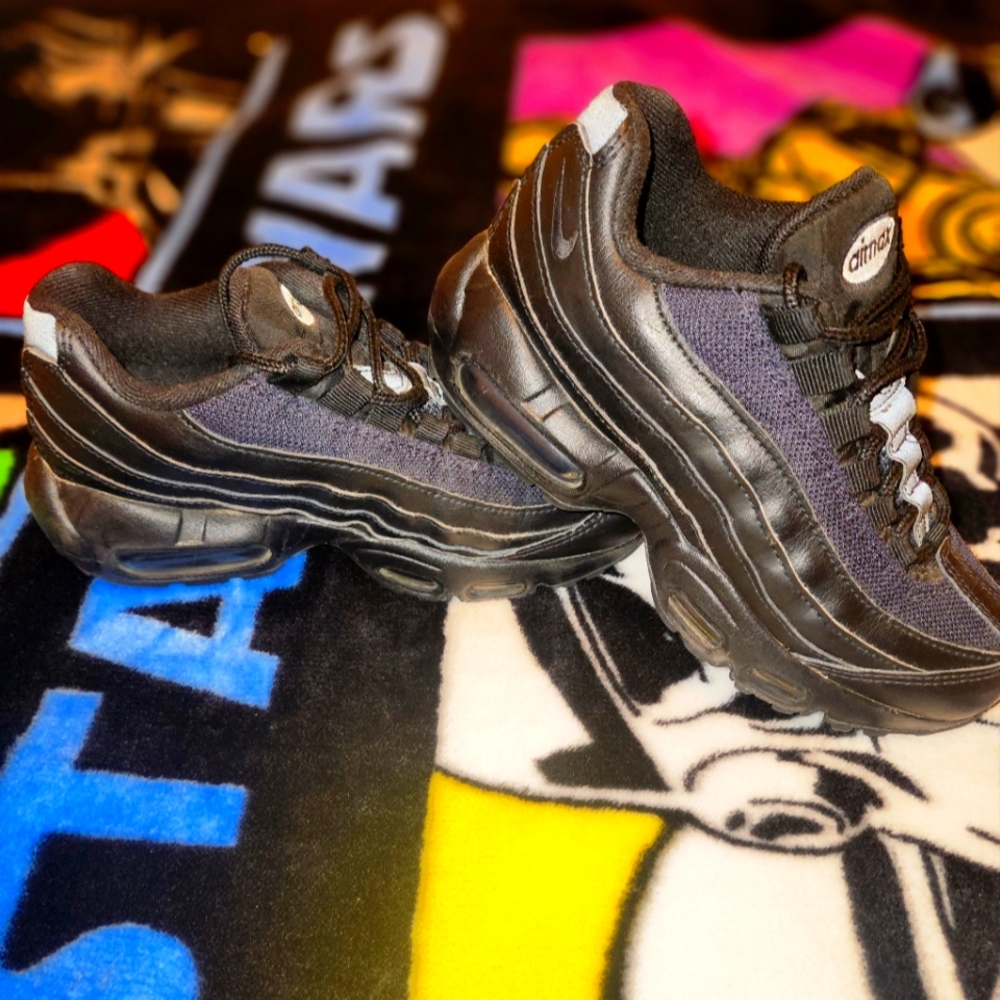 Big kids Nike AirMax